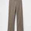 Hoch geschnittene, verkürzte Kick-Hose aus Doppelstrick Hoch geschnittene, verkürzte Kick-Hose aus Doppelstrick