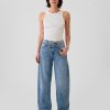 Hoch sitzende Crossover-Jeans