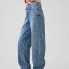Hoch sitzende Crossover-Jeans