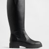 Hohe Stiefel aus veganem Leder mit Profilsohle