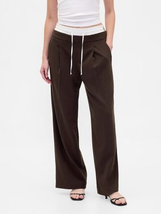 Hose mit mittelhohem Bund und doppelter Taille