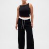 Hose mit mittelhohem Bund und doppelter Taille Hose mit mittelhohem Bund und doppelter Taille
