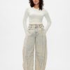 Jeans mit hohem Bund und Hufeisendesign Jeans mit hohem Bund und Hufeisendesign