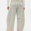 Jeans mit hohem Bund und Hufeisendesign Jeans mit hohem Bund und Hufeisendesign