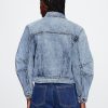 Jeansjacke mit Rundhalsausschnitt und Icon-Print