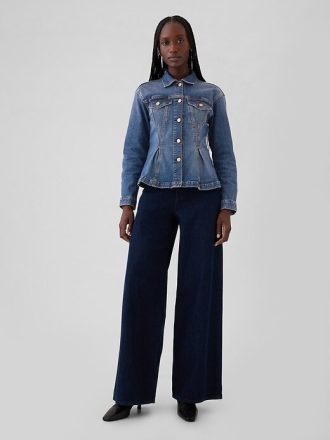 Jeansjacke mit tailliertem Schnitt