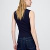 Jersey-Oberteil mit eckigem Ausschnitt und eng anliegendem Strick Jersey-Oberteil mit eckigem Ausschnitt und eng anliegendem Strick
