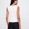 Jersey-Oberteil mit eckigem Ausschnitt und eng anliegendem Strick Jersey-Oberteil mit eckigem Ausschnitt und eng anliegendem Strick