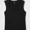 Jersey-Oberteil mit eckigem Ausschnitt und eng anliegendem Strick Jersey-Oberteil mit eckigem Ausschnitt und eng anliegendem Strick