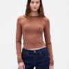 Jersey-T-Shirt aus dicht gestricktem Jersey Jersey-T-Shirt aus dicht gestricktem Jersey