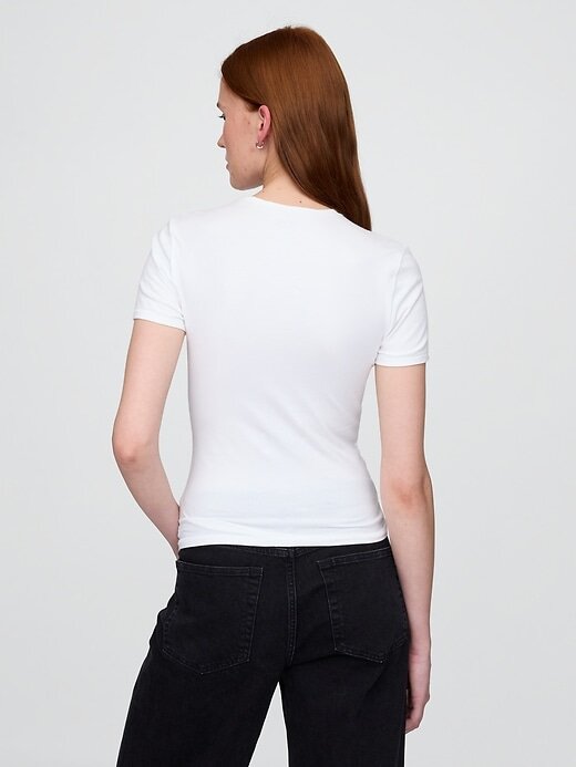 Jersey-T-Shirt aus dicht gestricktem Jersey Jersey-T-Shirt aus dicht gestricktem Jersey