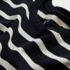 Jersey-T-Shirt aus dicht gestricktem Jersey Jersey-T-Shirt aus dicht gestricktem Jersey
