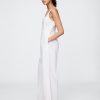 Jumpsuit aus Leinenmischung mit Nähten Jumpsuit aus Leinenmischung mit Nähten