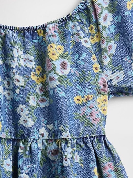 Kinder Denim-Kleid mit Puffärmeln und Blumenmuster Kinder Denim-Kleid mit Puffärmeln und Blumenmuster