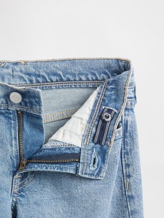 Kinder Jeans mit niedriger Taille und lockerer Schlaghose
