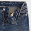 Kinder-Jeans mit niedriger Taille und Schlag Kinder-Jeans mit niedriger Taille und Schlag