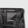 Kinder-Jeans mit weitem Bein und niedriger Leibhöhe Kinder-Jeans mit weitem Bein und niedriger Leibhöhe