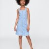 Kinder-Jeanskleid mit Blumenmuster Kinder-Jeanskleid mit Blumenmuster
