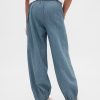 Kinder-Jogginghose aus Denim mit hohem Bund Kinder-Jogginghose aus Denim mit hohem Bund
