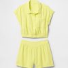 Kinder-Outfit-Set aus Crinkle-Gaze Kinder-Outfit-Set aus Crinkle-Gaze
