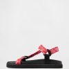 Kinder-Sandalen mit Riemen aus Canvas Kinder-Sandalen mit Riemen aus Canvas
