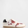 Kinder-Sneaker mit Kuh-Print Kinder-Sneaker mit Kuh-Print