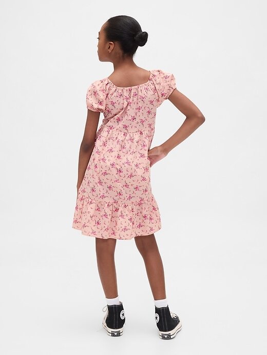 Kinder-Stufenkleid mit Puffärmeln Kinder-Stufenkleid mit Puffärmeln