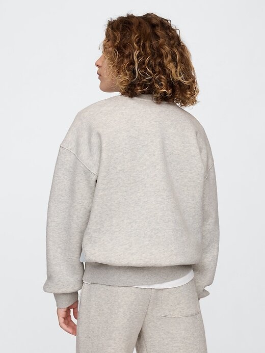 Kinder-Sweatshirt mit Grafik Kinder-Sweatshirt mit Grafik