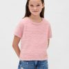Kinderpullover aus recycelten Wimpern Kinderpullover aus recycelten Wimpern