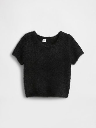 Kinderpullover aus recycelten Wimpern