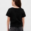 Kinderpullover aus recycelten Wimpern Kinderpullover aus recycelten Wimpern