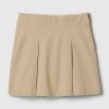 Kinderuniform, plissierter Khaki-Skort Kinderuniform, plissierter Khaki-Skort