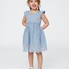 Kleid mit Lochstickerei für Babys und Kleinkinder