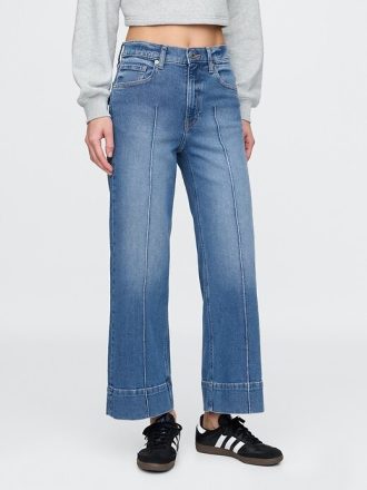 Knöchellange Jeans mit weitem Bein und hohem Bund