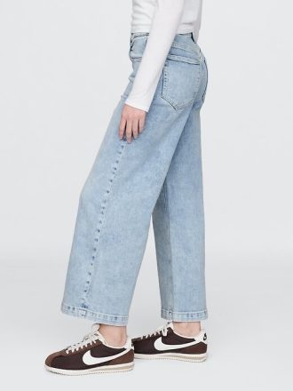 Knöchellange Jeans mit weitem Bein und hohem Bund