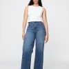 Knöchellange Jeans mit weitem Bein und hohem Bund Knöchellange Jeans mit weitem Bein und hohem Bund
