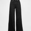 Knöchellange Jeans mit weitem Bein und hohem Bund Knöchellange Jeans mit weitem Bein und hohem Bund