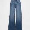 Knöchellange Jeans mit weitem Bein und hohem Bund Knöchellange Jeans mit weitem Bein und hohem Bund