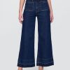 Knöchellange Jeans mit weitem Bein und hohem Schritt Knöchellange Jeans mit weitem Bein und hohem Schritt