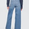 Knöchellange Jeans mit weitem Bein und hohem Schritt Knöchellange Jeans mit weitem Bein und hohem Schritt