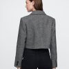 Kurze Jacke mit Fischgrätenmuster Kurze Jacke mit Fischgrätenmuster