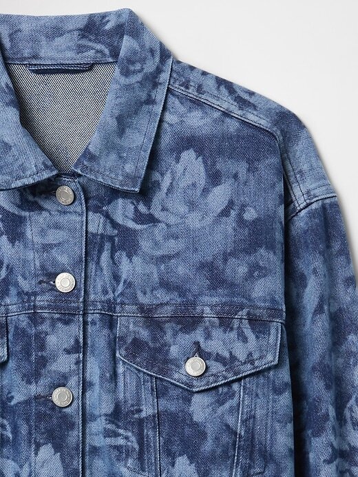 Kurze Jeansjacke mit Blumenmuster und Symbol Kurze Jeansjacke mit Blumenmuster und Symbol