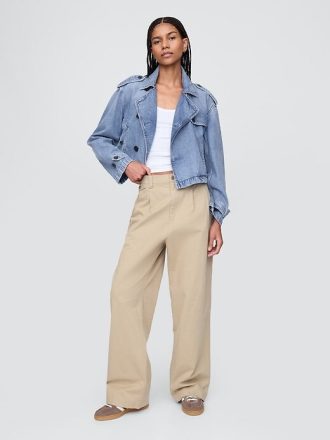Kurze Trenchcoatjacke aus ultraweichem Denim