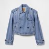 Kurze Trenchcoatjacke aus ultraweichem Denim Kurze Trenchcoatjacke aus ultraweichem Denim