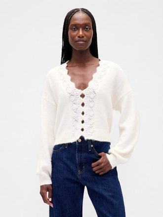 Kurzer Cardigan aus flauschigem Pointelle-Gewellt