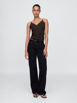 Kurzes Camisole aus Waffelstrick mit Spitzenbesatz