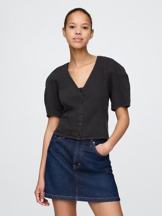 Kurzes Denim-Hemd mit Röhrenärmeln