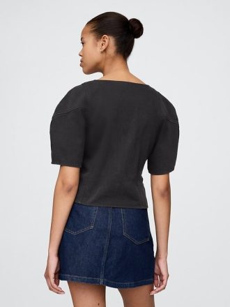 Kurzes Denim-Hemd mit Röhrenärmeln