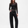 Kurzes Mesh-T-Shirt Kurzes Mesh-T-Shirt
