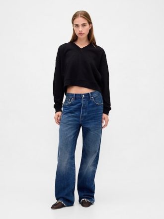 Kurzes Sweatshirt aus French Terry mit V-Ausschnitt